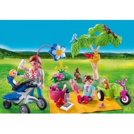 Set portabil Picnic in familie Playmobil